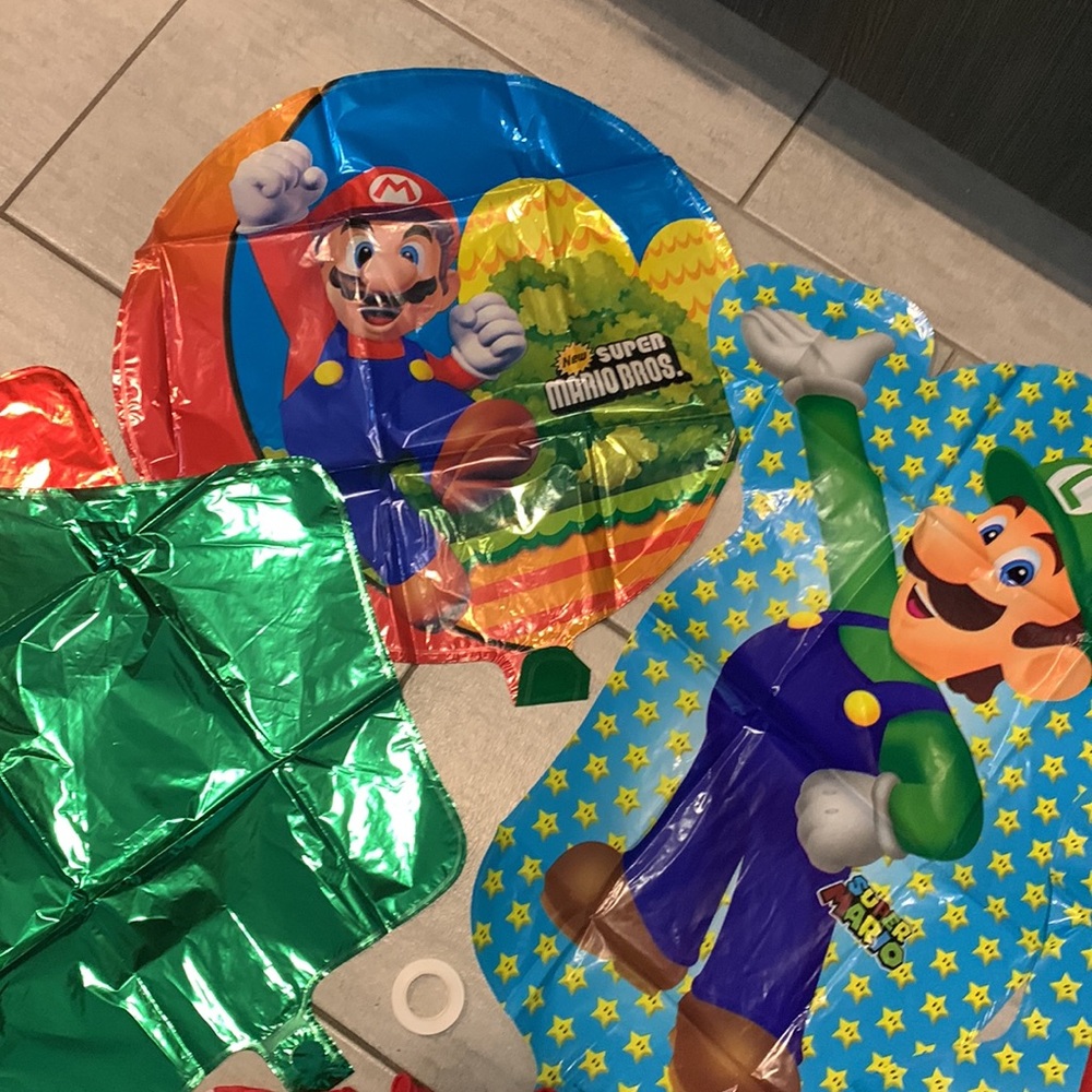 Super Mario Balloon Set ! NEW !!!!! - Picture 3 of 5